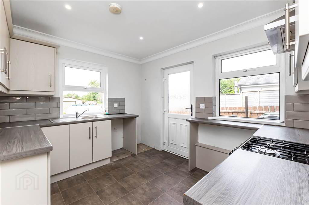 8 Lisburn Road 9 of 22