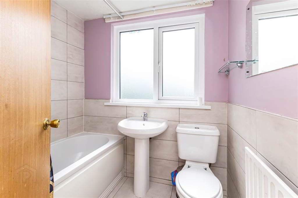 8 Lisburn Road 12 of 22
