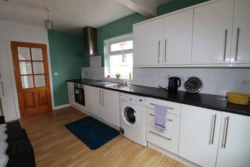 11 Graymount Crescent 6 of 13