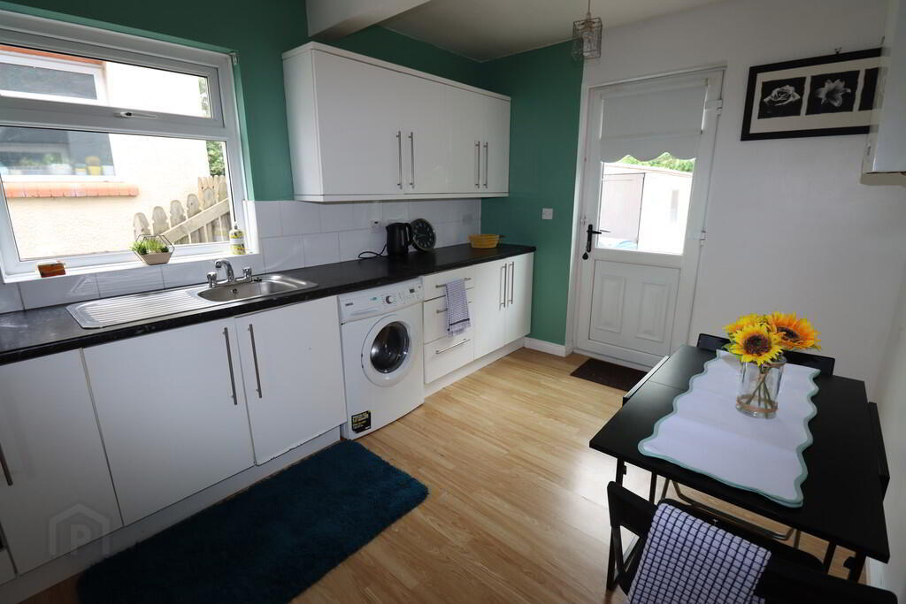 11 Graymount Crescent 4 of 13