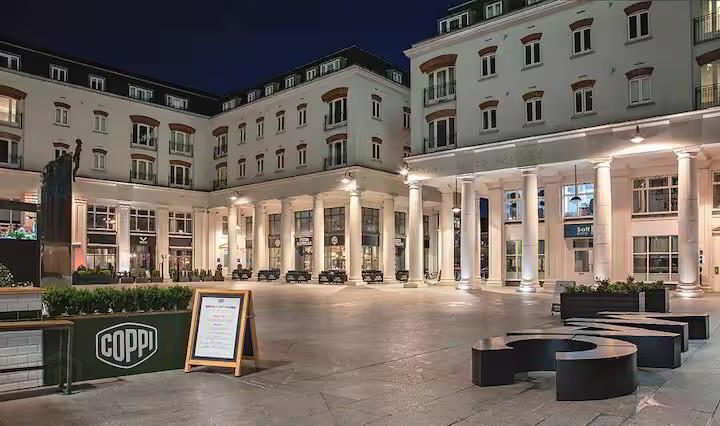 Apt 602 St Annes Square, 7 Edward Street 1 of 14