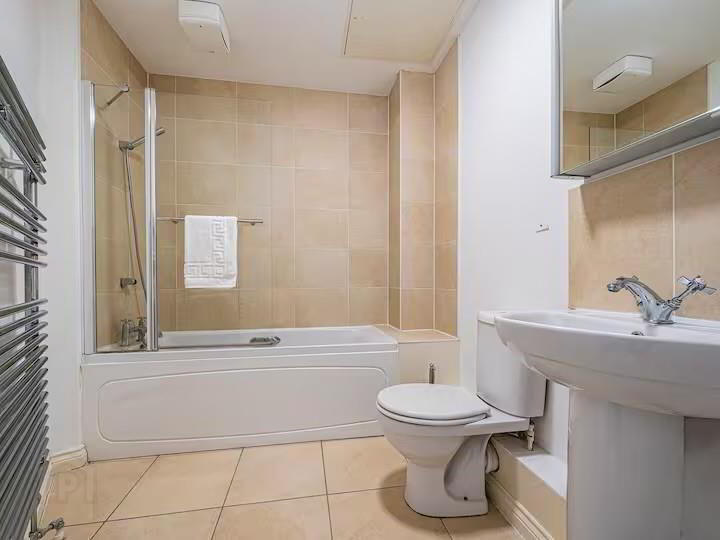 Apt 602 St Annes Square, 7 Edward Street 14 of 14