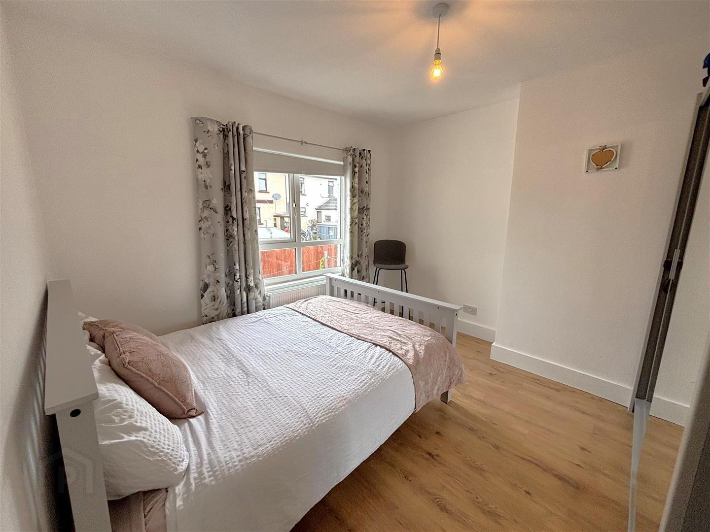 29 Ashfield Gardens 19 of 26