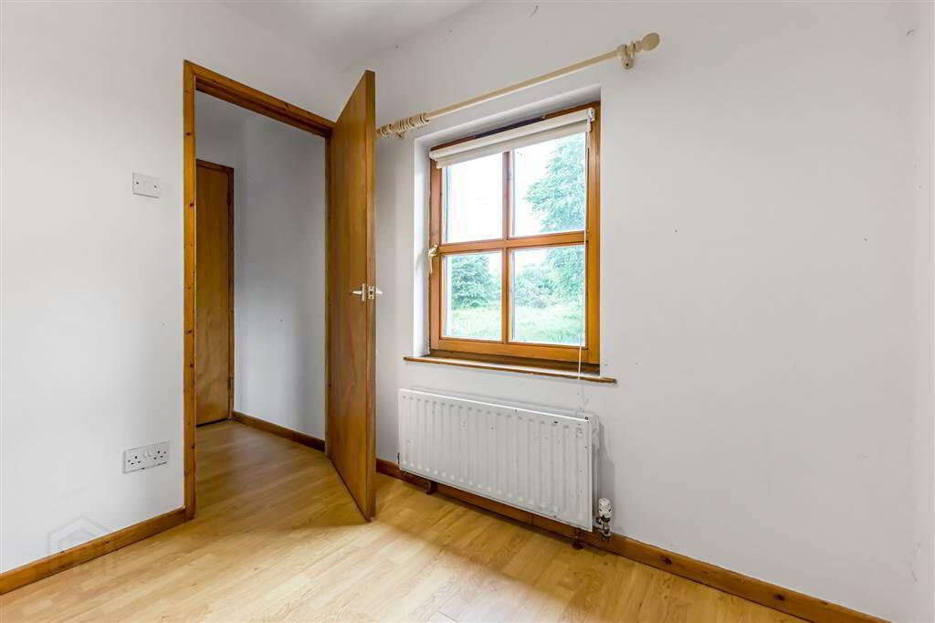 10 Lisburn Road 17 of 24