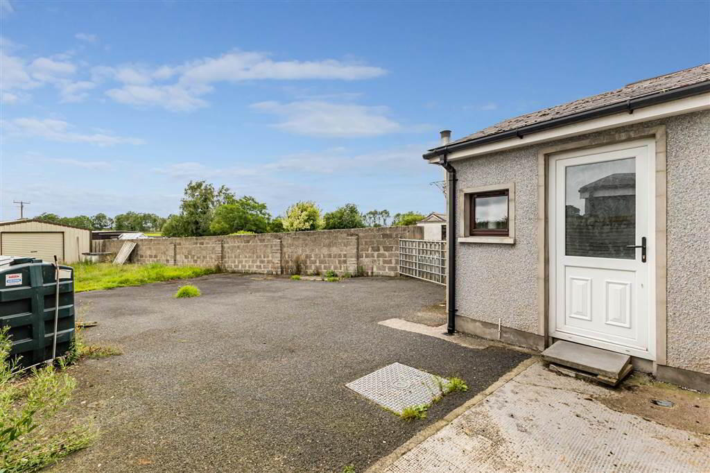 10 Lisburn Road 21 of 24