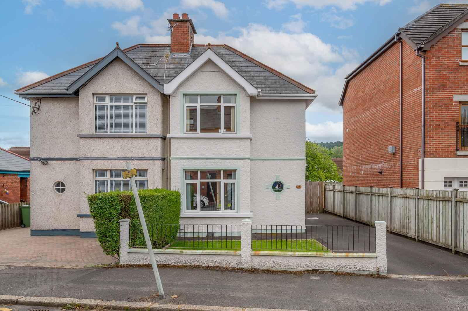 38 Kinnegar Road 1 of 20
