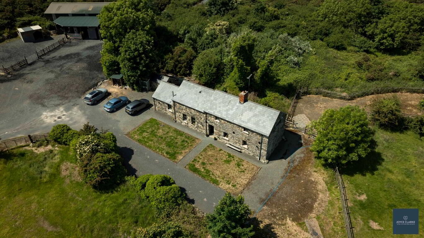 25b, Magheralone Road 1 of 51