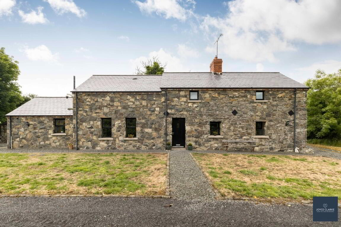 25b, Magheralone Road 29 of 51
