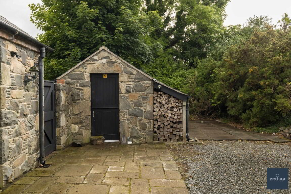 25b, Magheralone Road 31 of 51