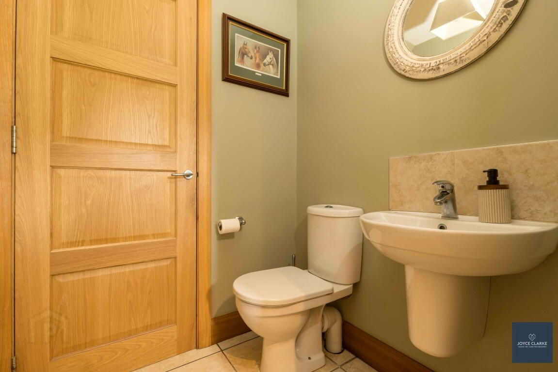 25b, Magheralone Road 18 of 51