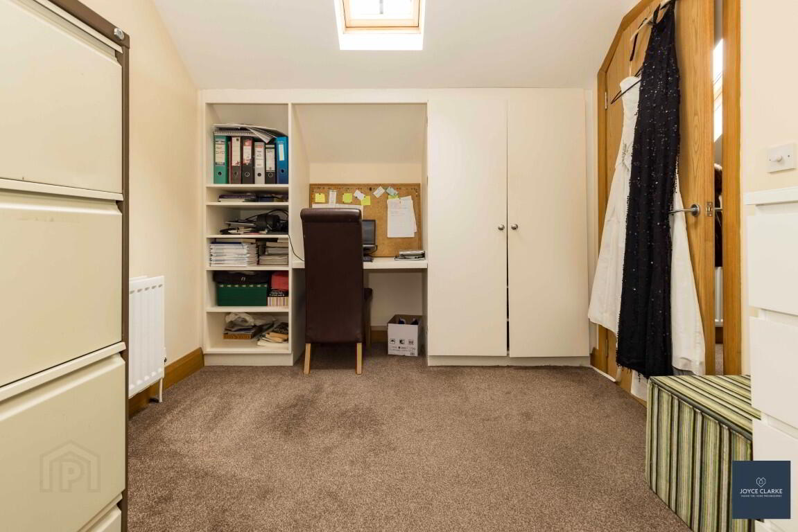 25b, Magheralone Road 27 of 51