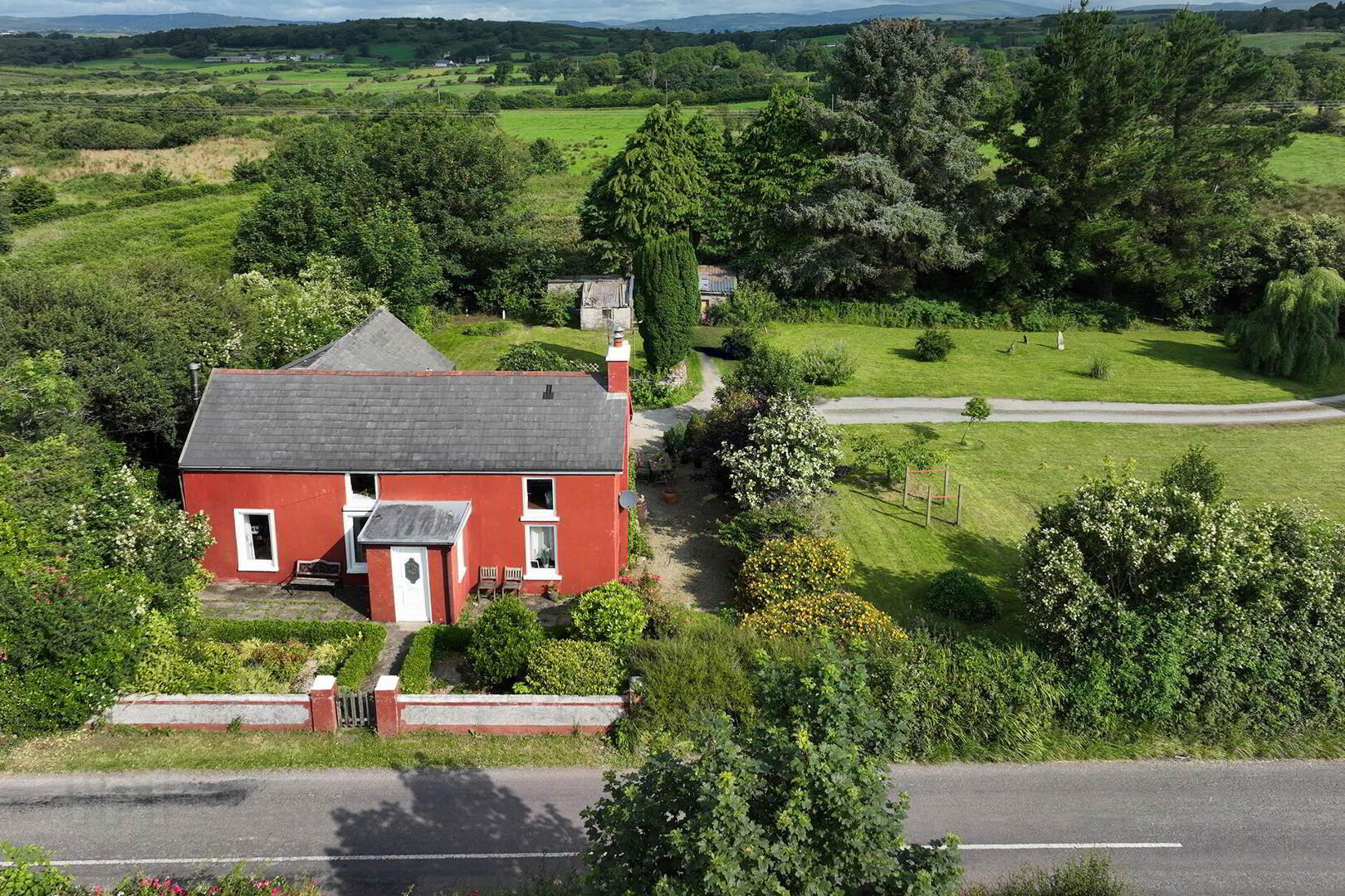 Willow Cottage 1 of 23