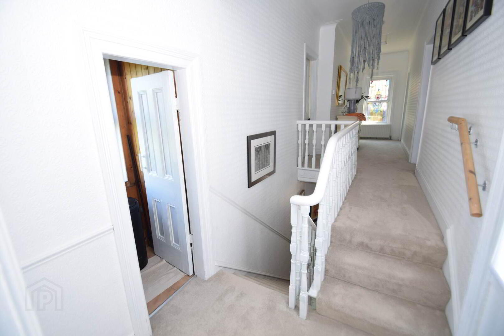 20 Knutsford Drive 14 of 29