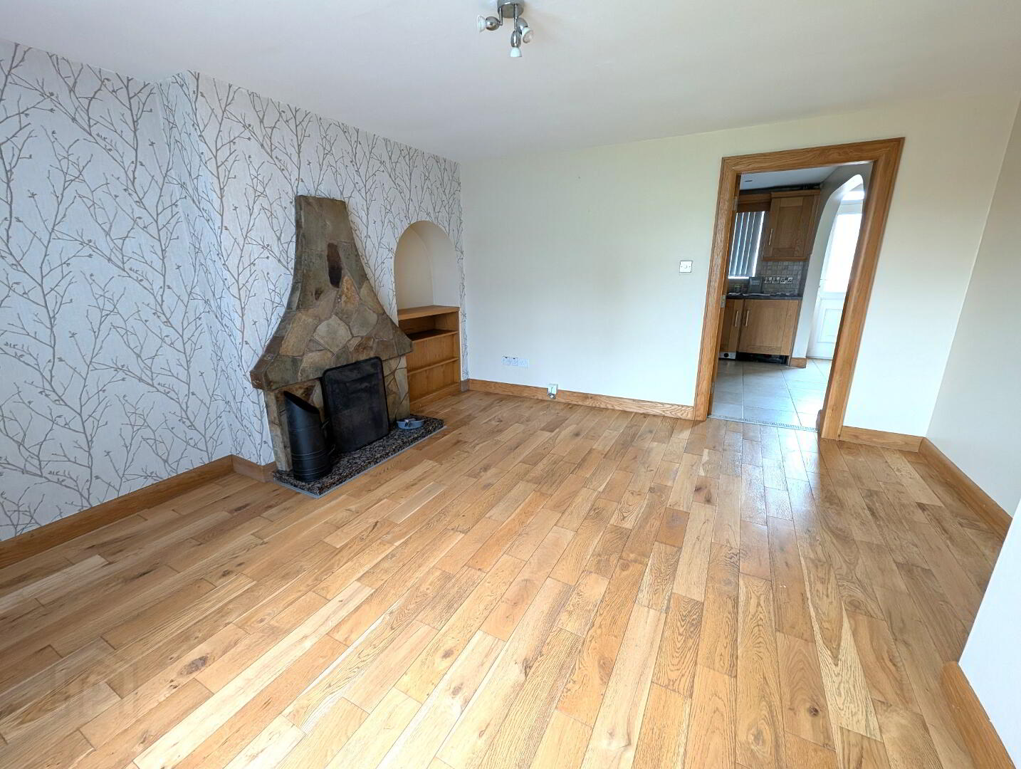 property description image