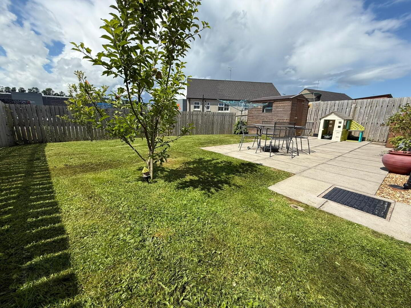 12 Crewroe Avenue 37 of 37
