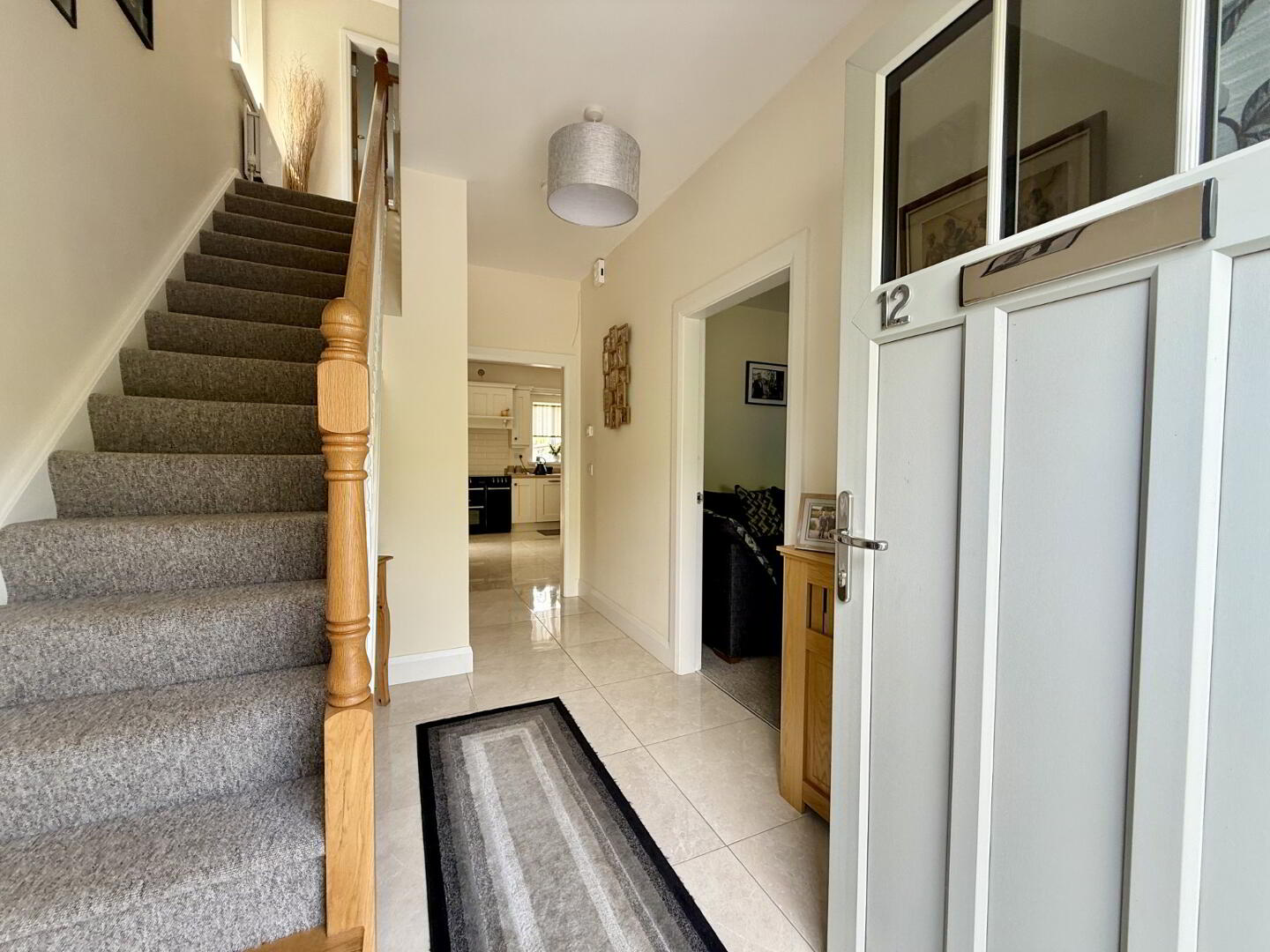 12 Crewroe Avenue 3 of 37