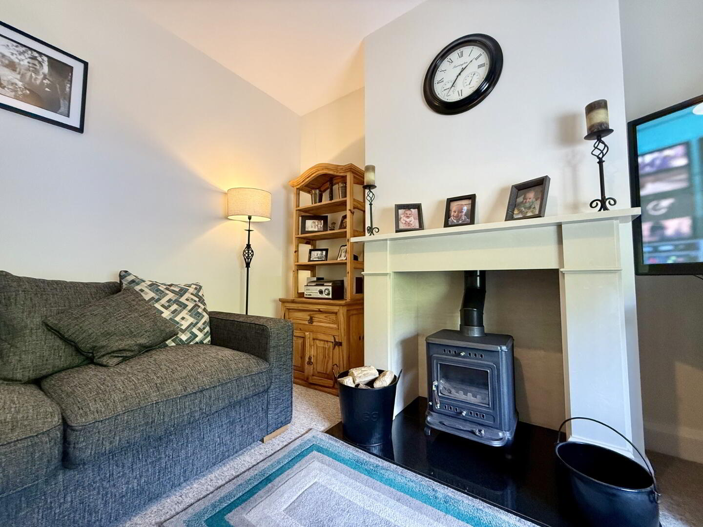 12 Crewroe Avenue 8 of 37