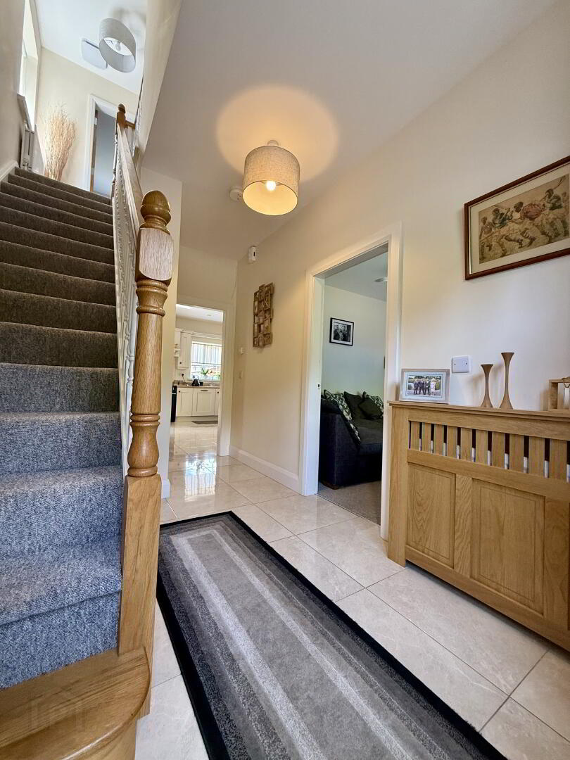 12 Crewroe Avenue 5 of 37