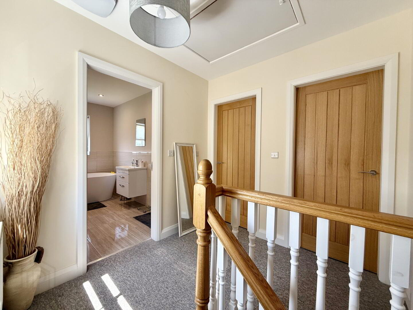 12 Crewroe Avenue 18 of 37