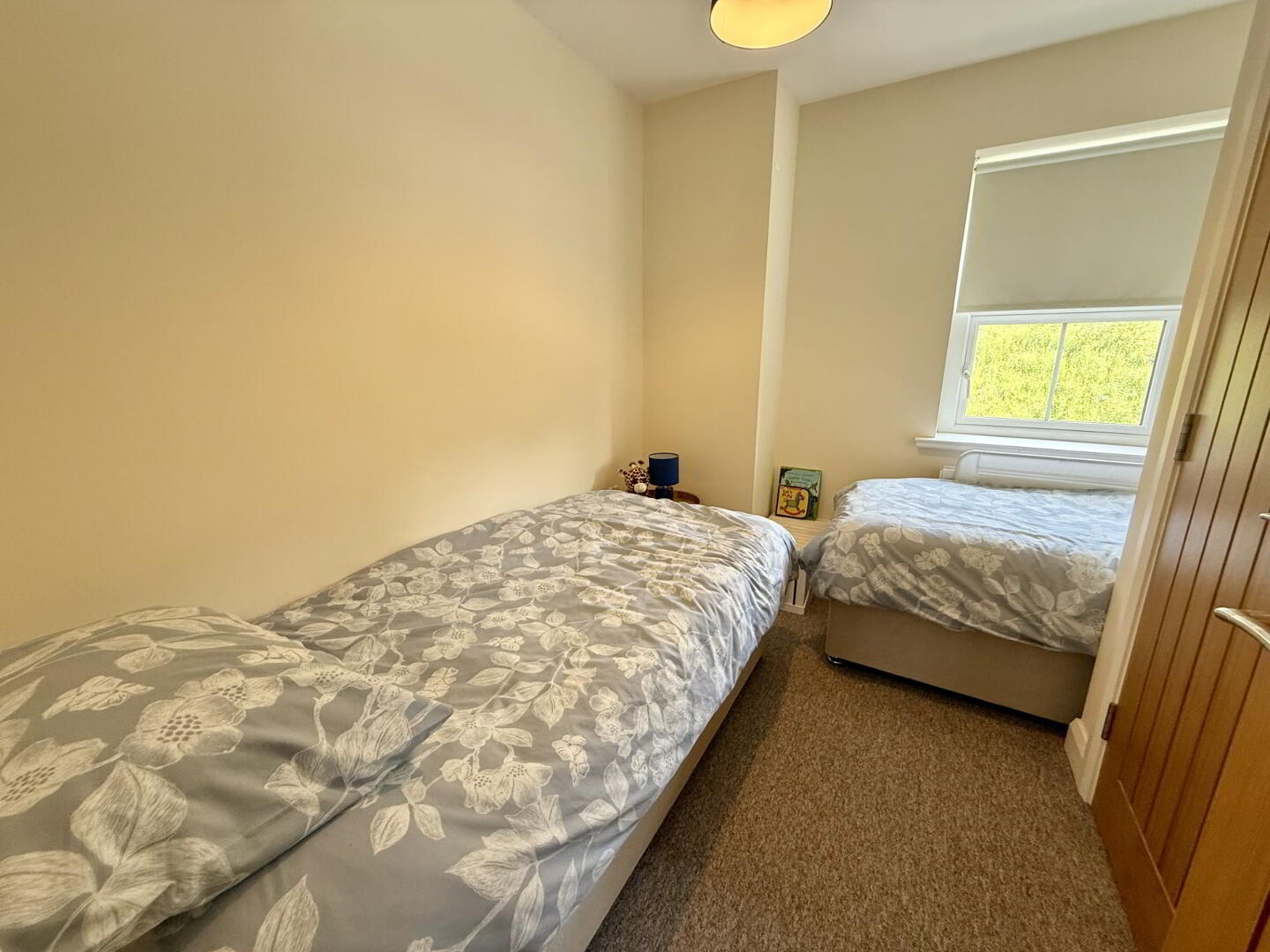 12 Crewroe Avenue 25 of 37