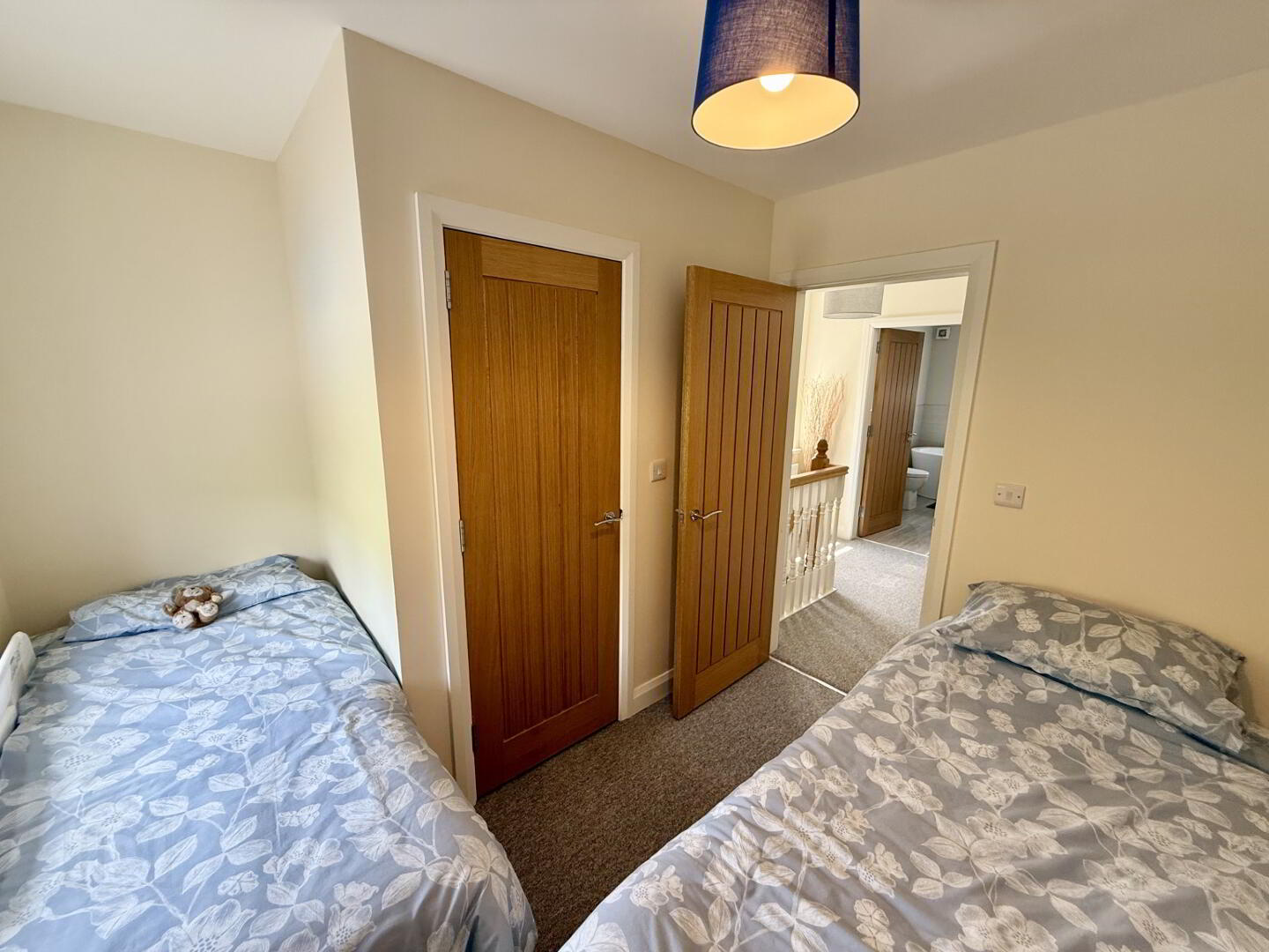 12 Crewroe Avenue 26 of 37