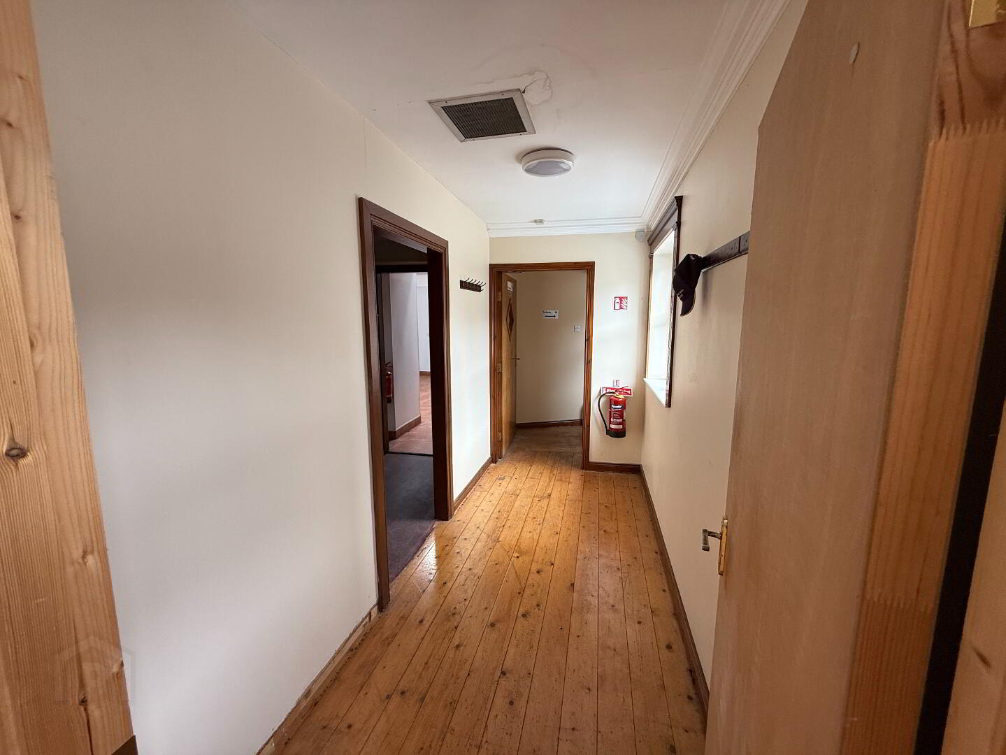 34 Market Street 19 of 25