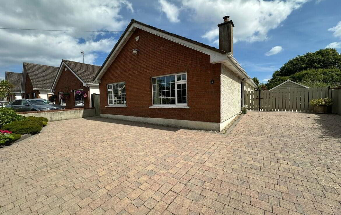 9 Brookside 1 of 41