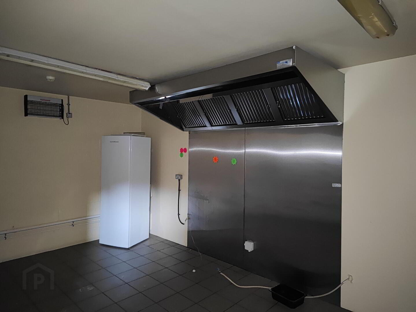 Unit 5, Cottage Hill 3 of 9