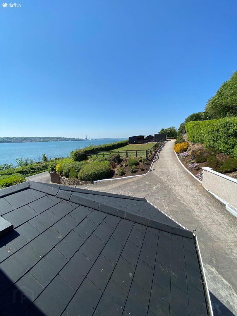 Sea View Stables 5 of 32