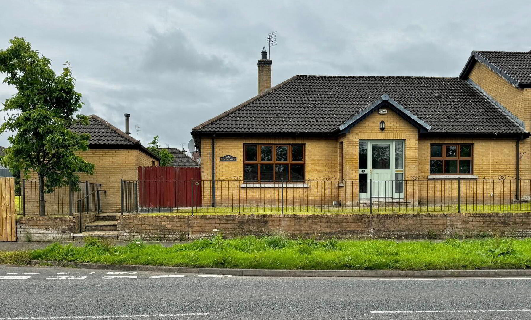 1 Mountview Terrace 1 of 26