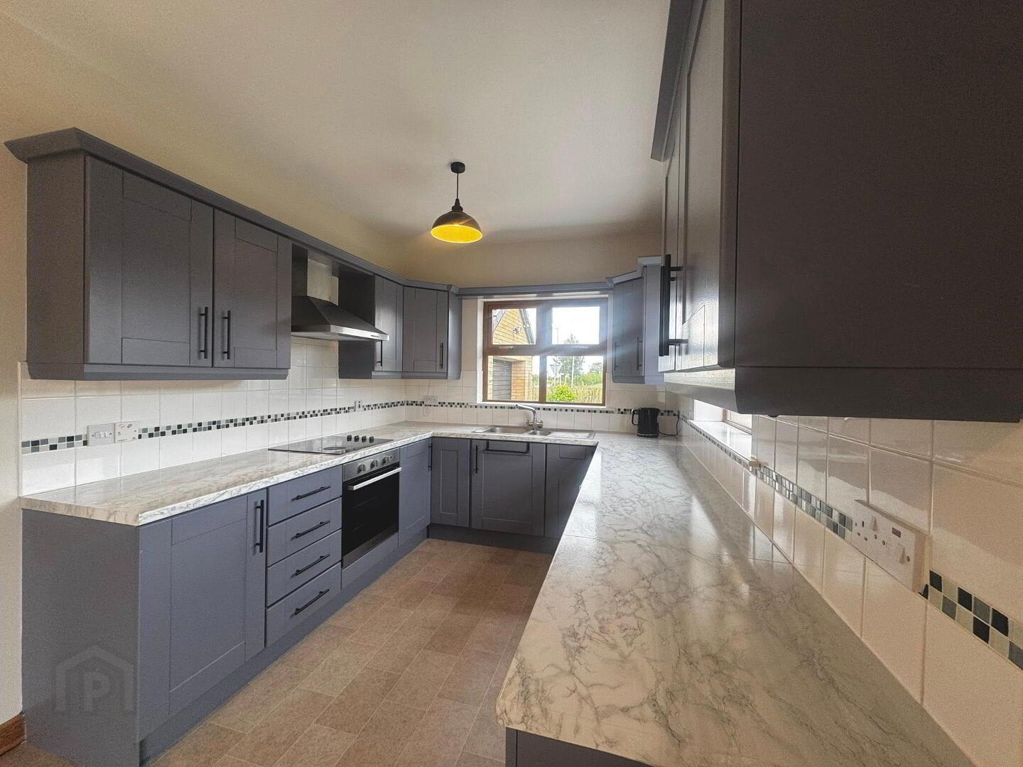 1 Mountview Terrace 8 of 26