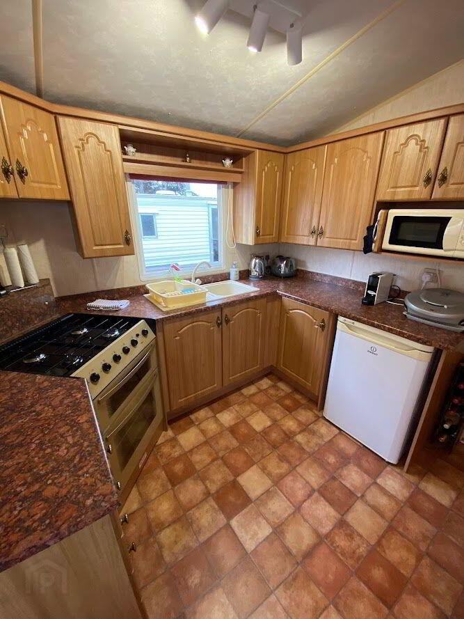E13 Seapark Mobile Home Park 6 of 13
