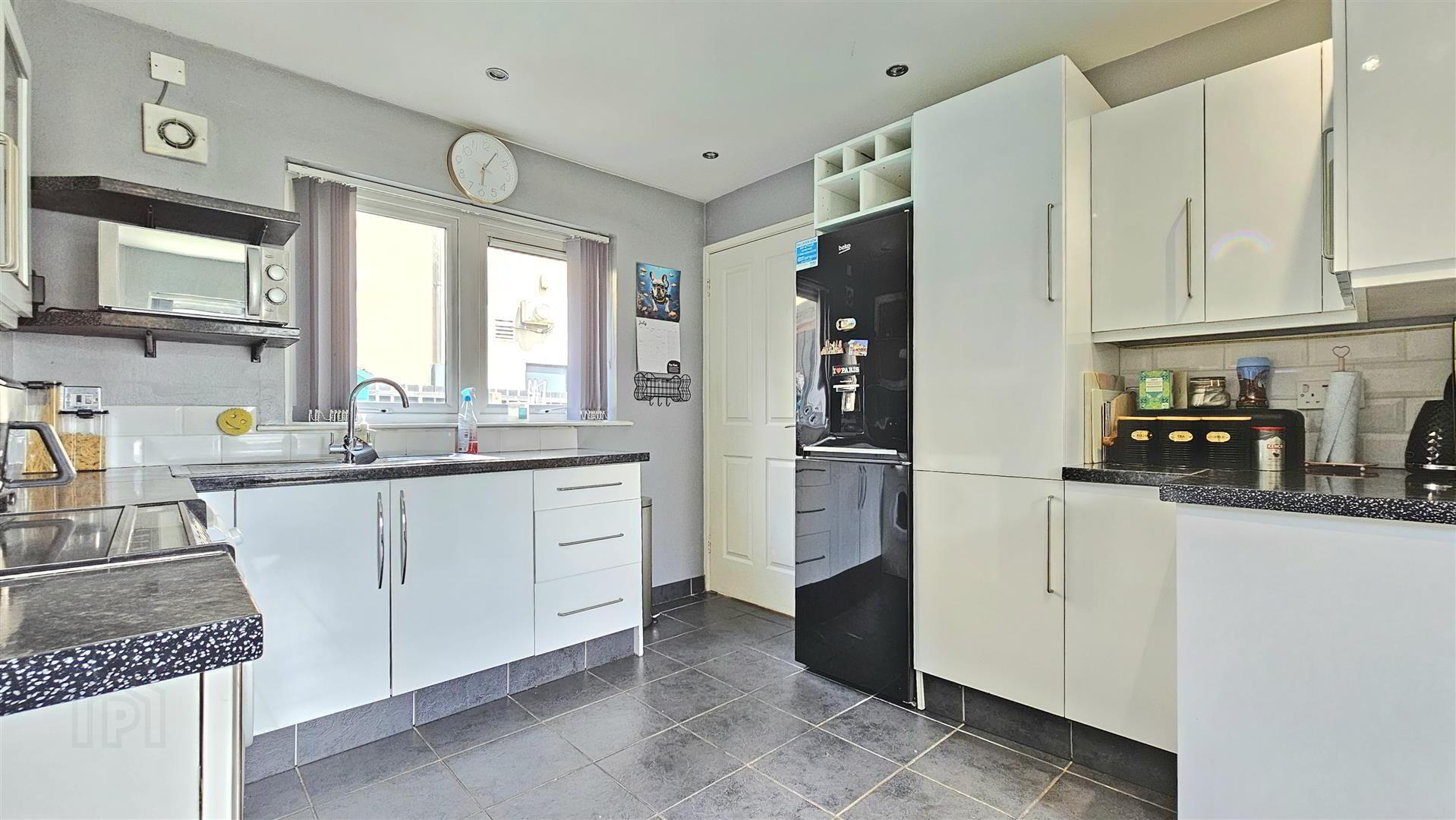1 Prospect Street 4 of 12