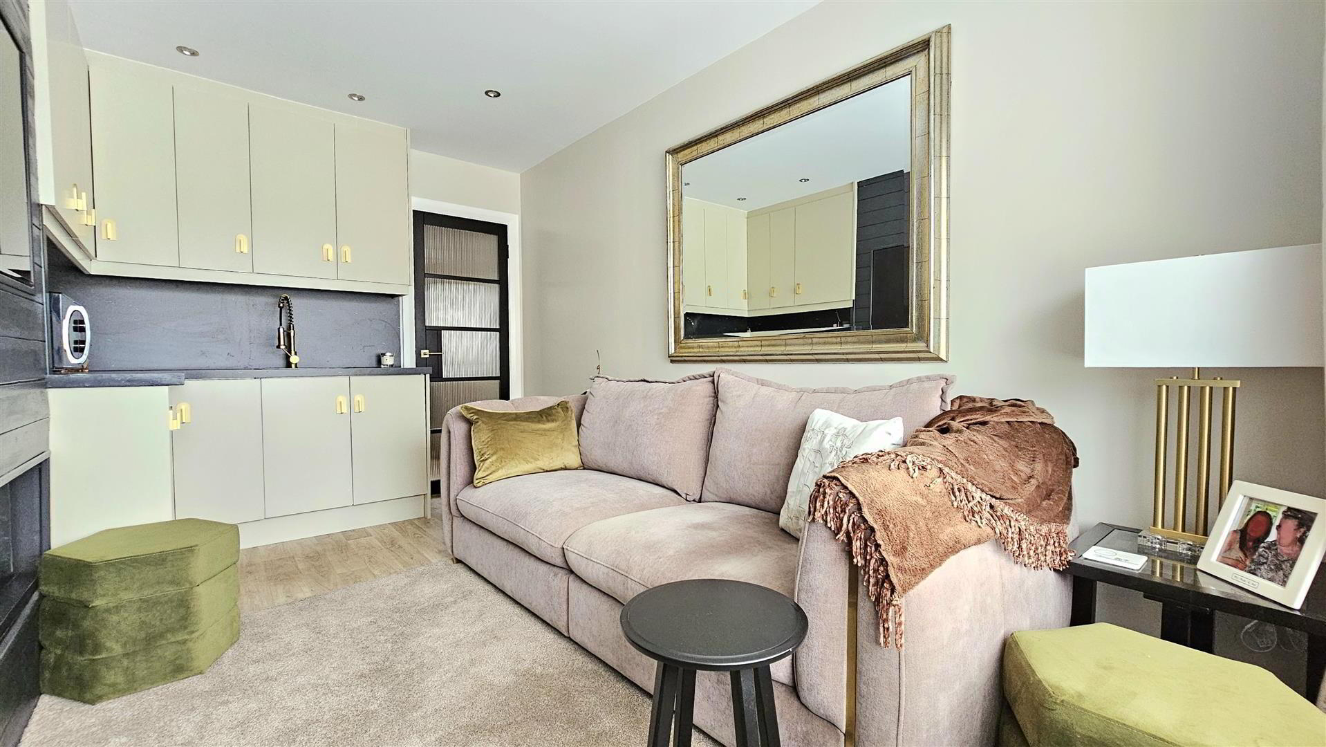 37 Hillview Crescent 16 of 29
