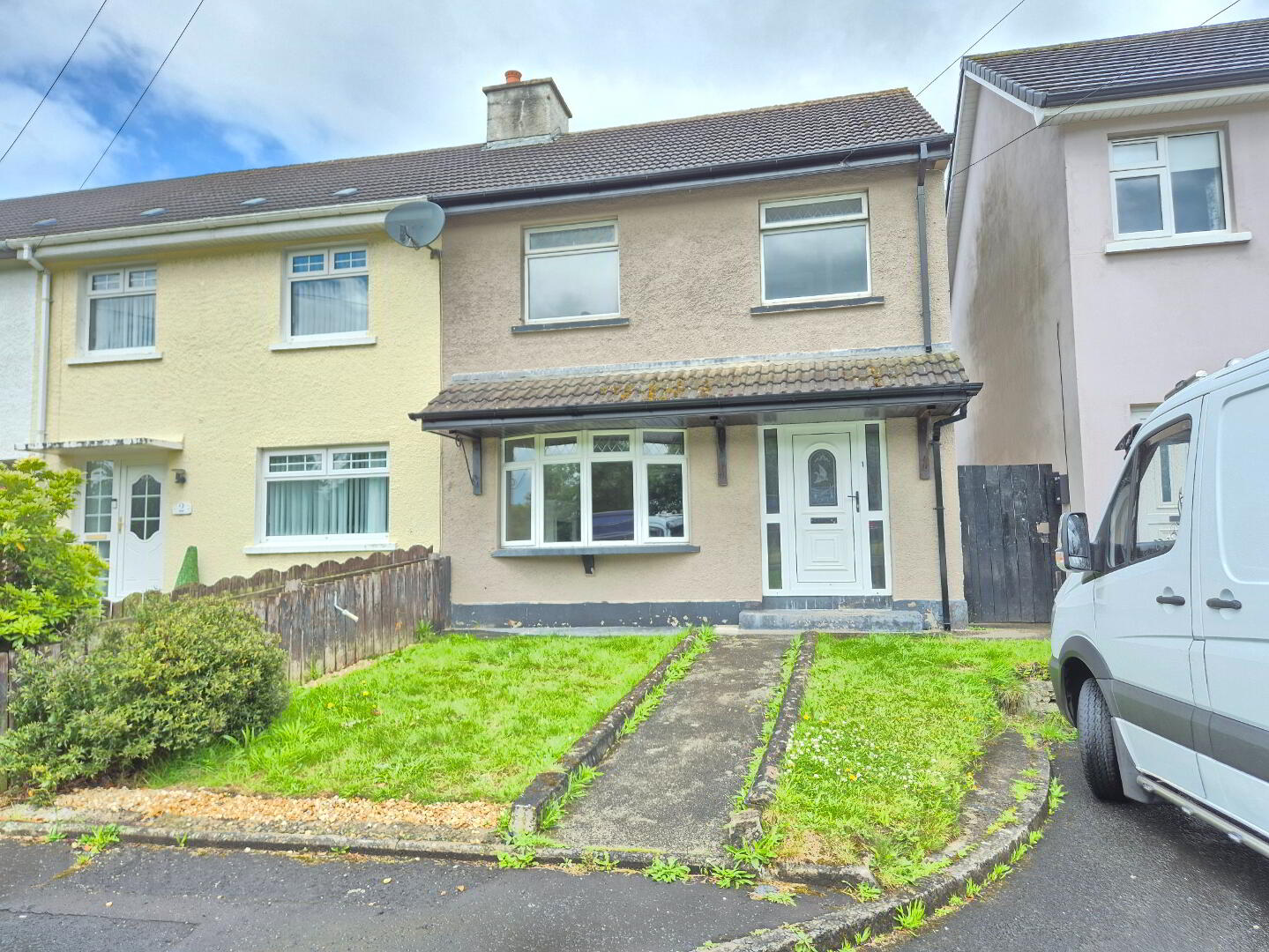 1 Enagh Crescent 1 of 10