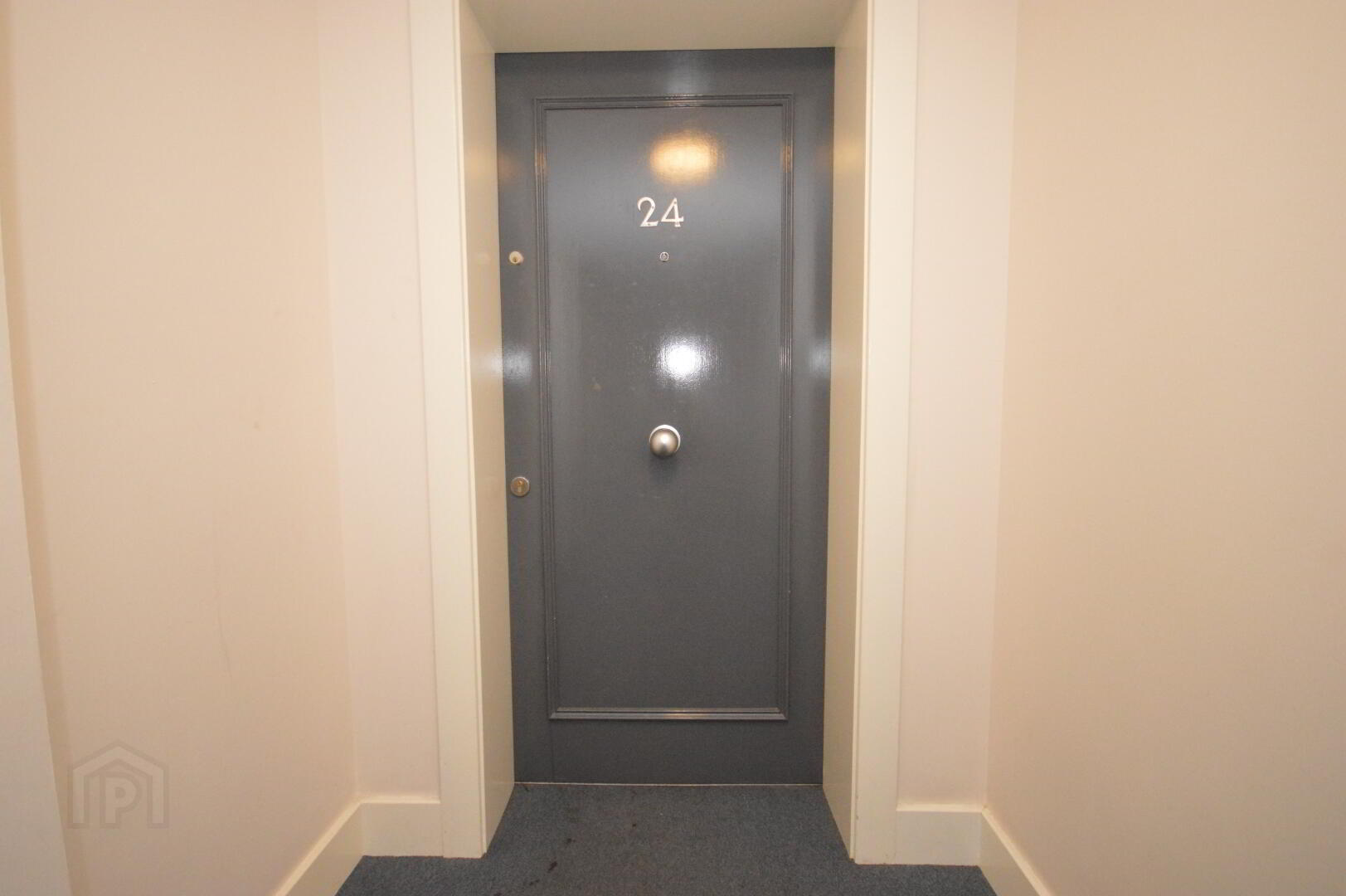 Bridge House, Apartment 24 19 The Boulevard 3 of 16