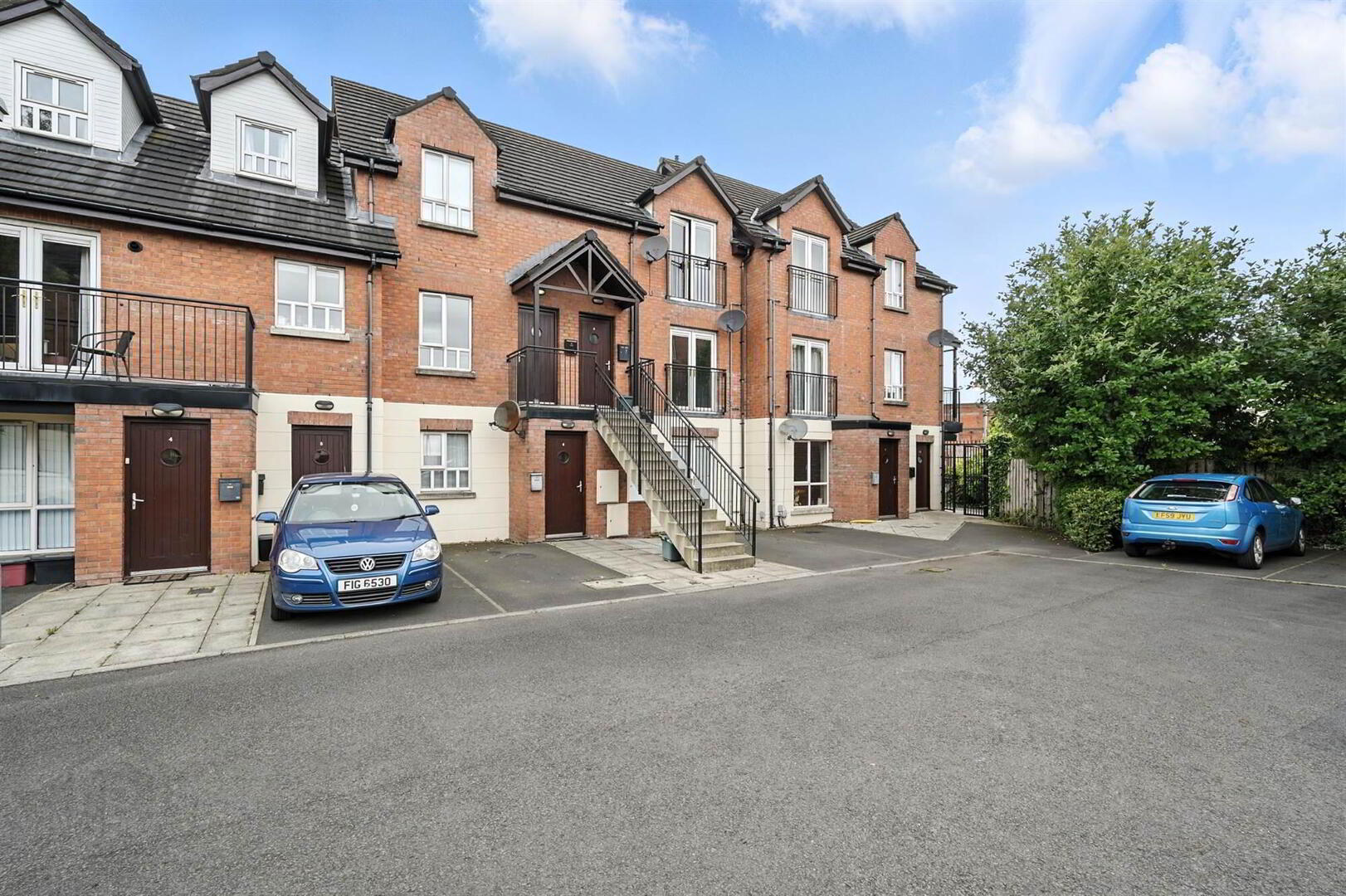 7 Maldon Court 1 of 12