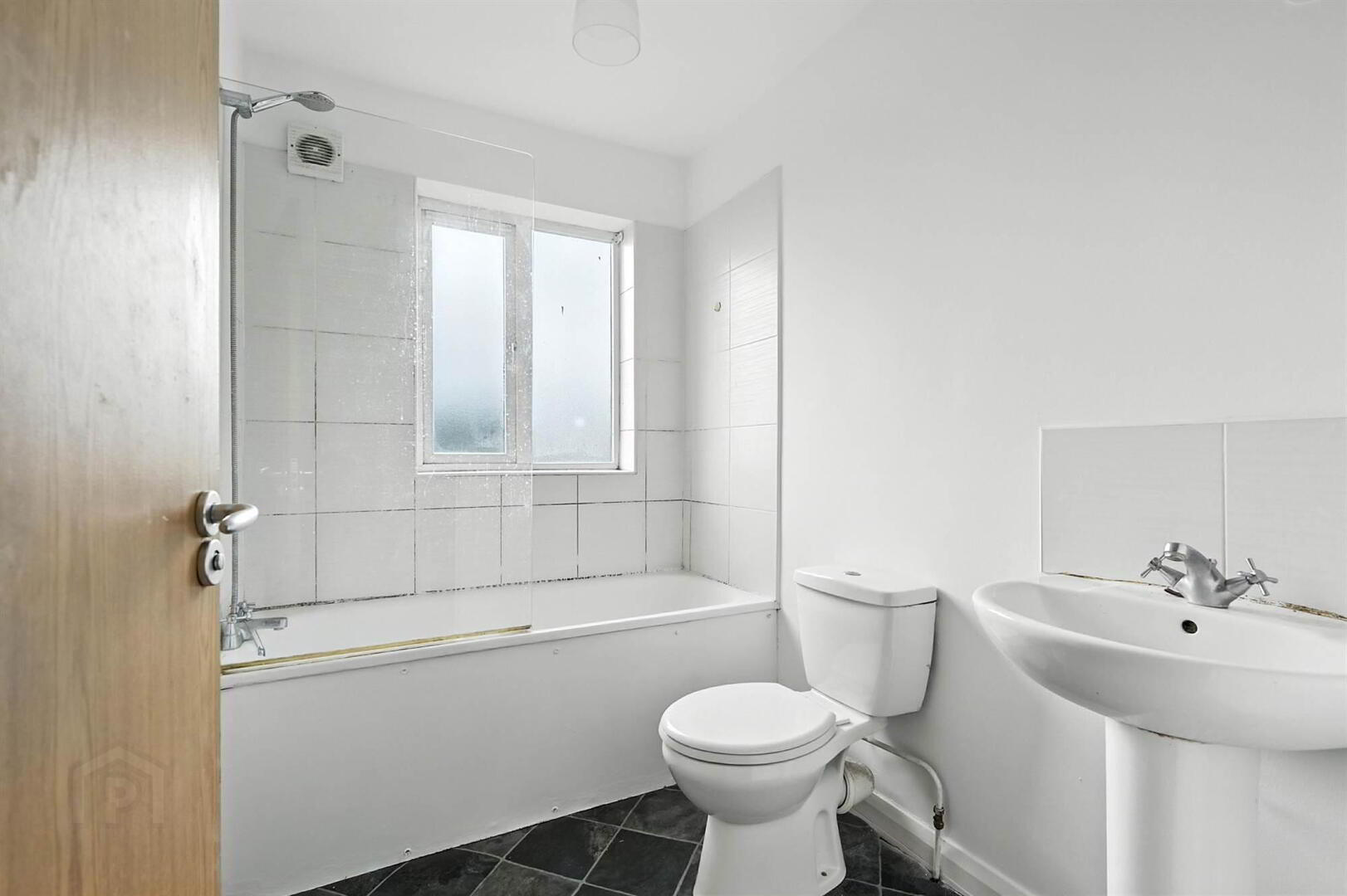 7 Maldon Court 11 of 12