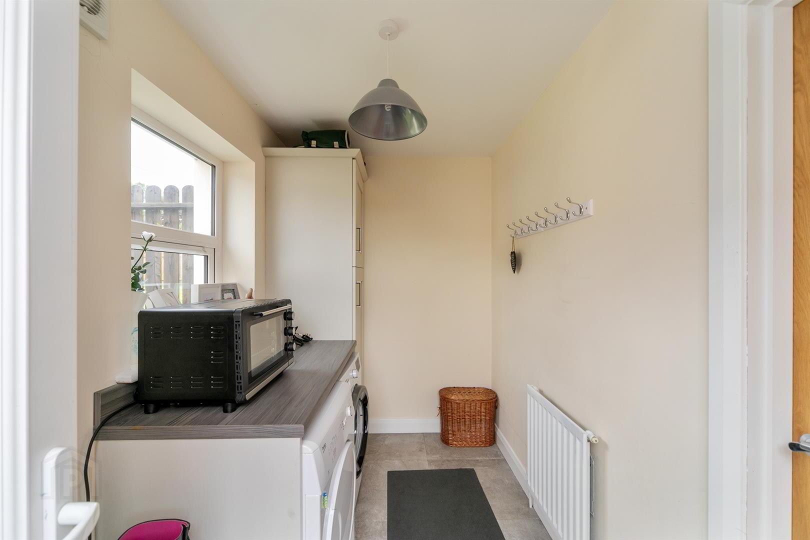 21 Weavers Way 14 of 27