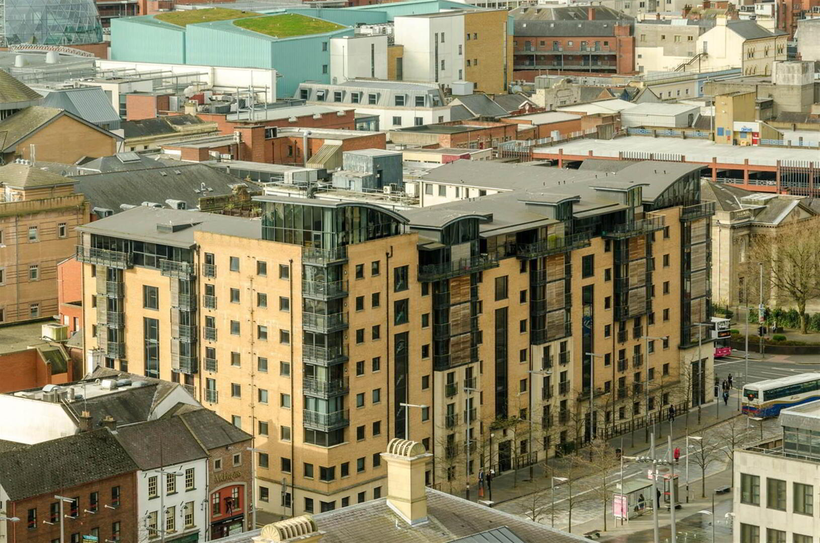 38 Queens Square 1 of 12