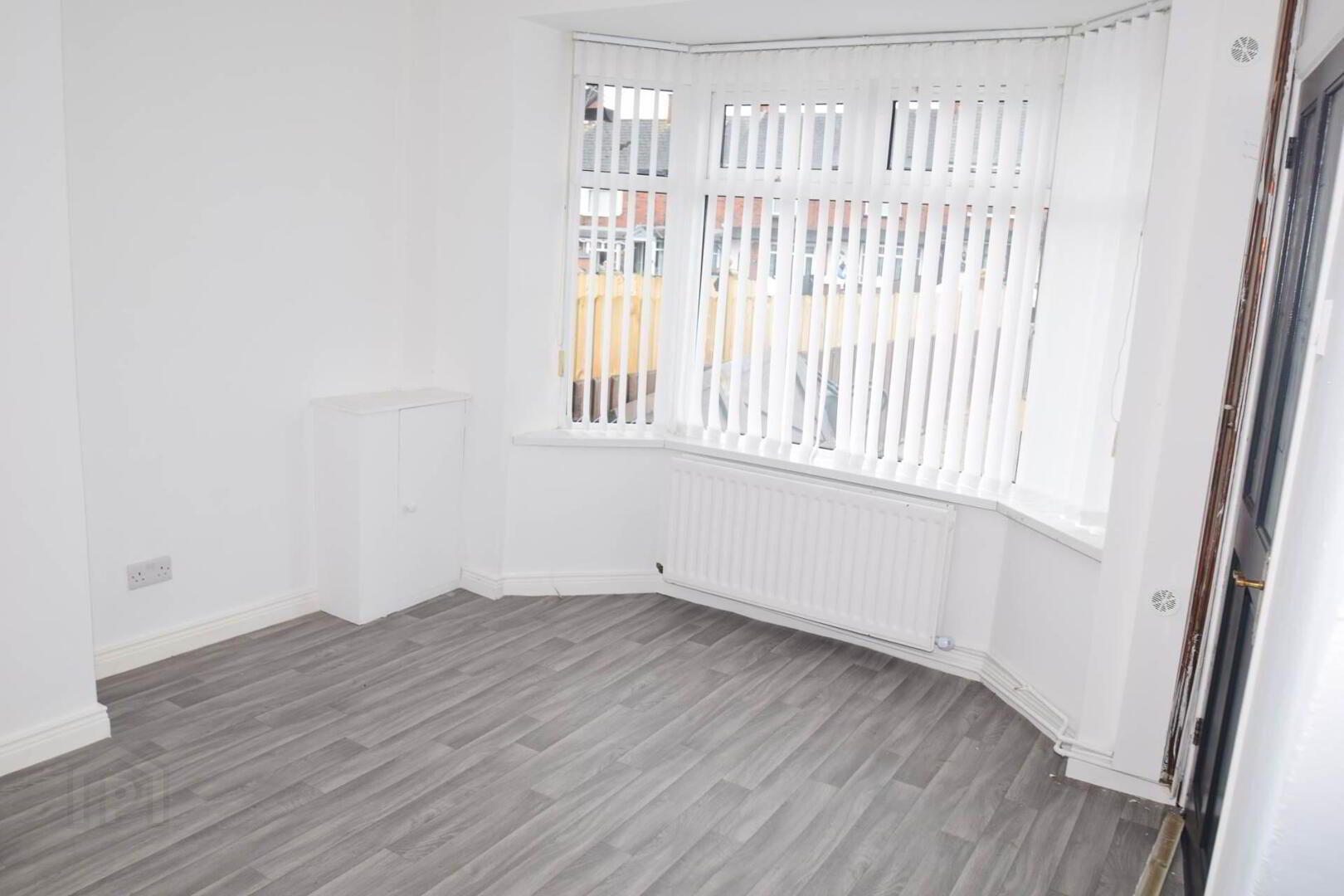 property description image