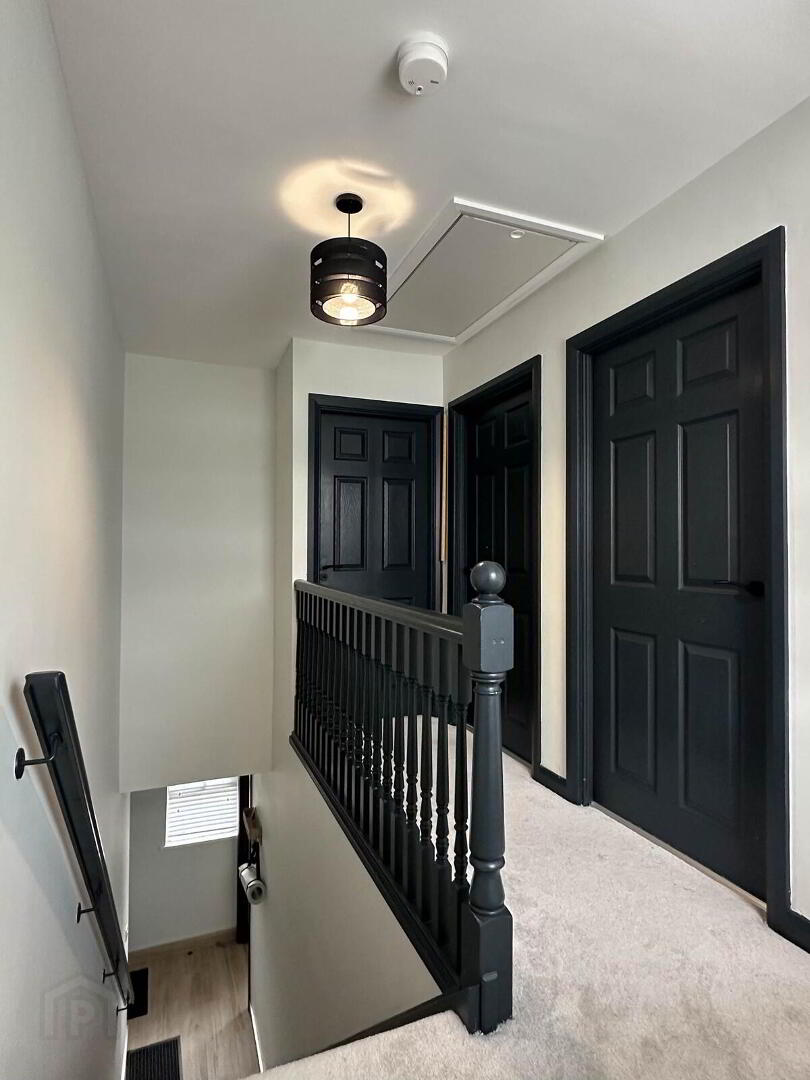 Apt 5, Circular Road Mews 12 of 24