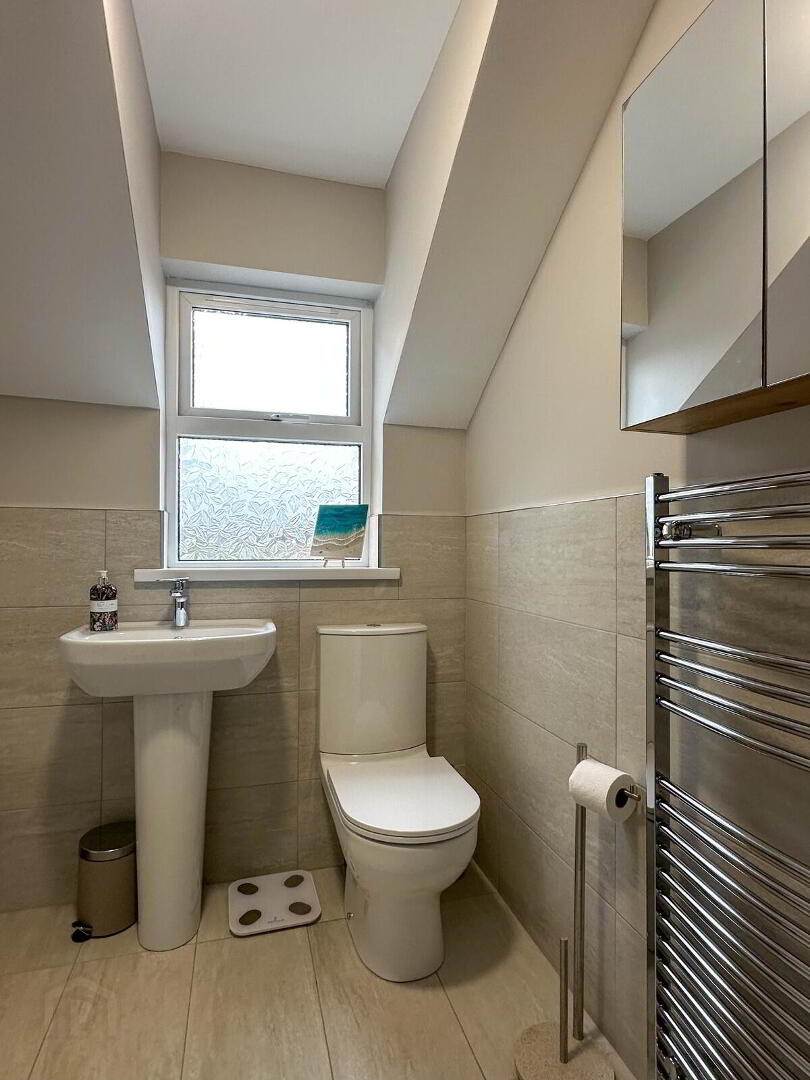 Apt 5, Circular Road Mews 21 of 24