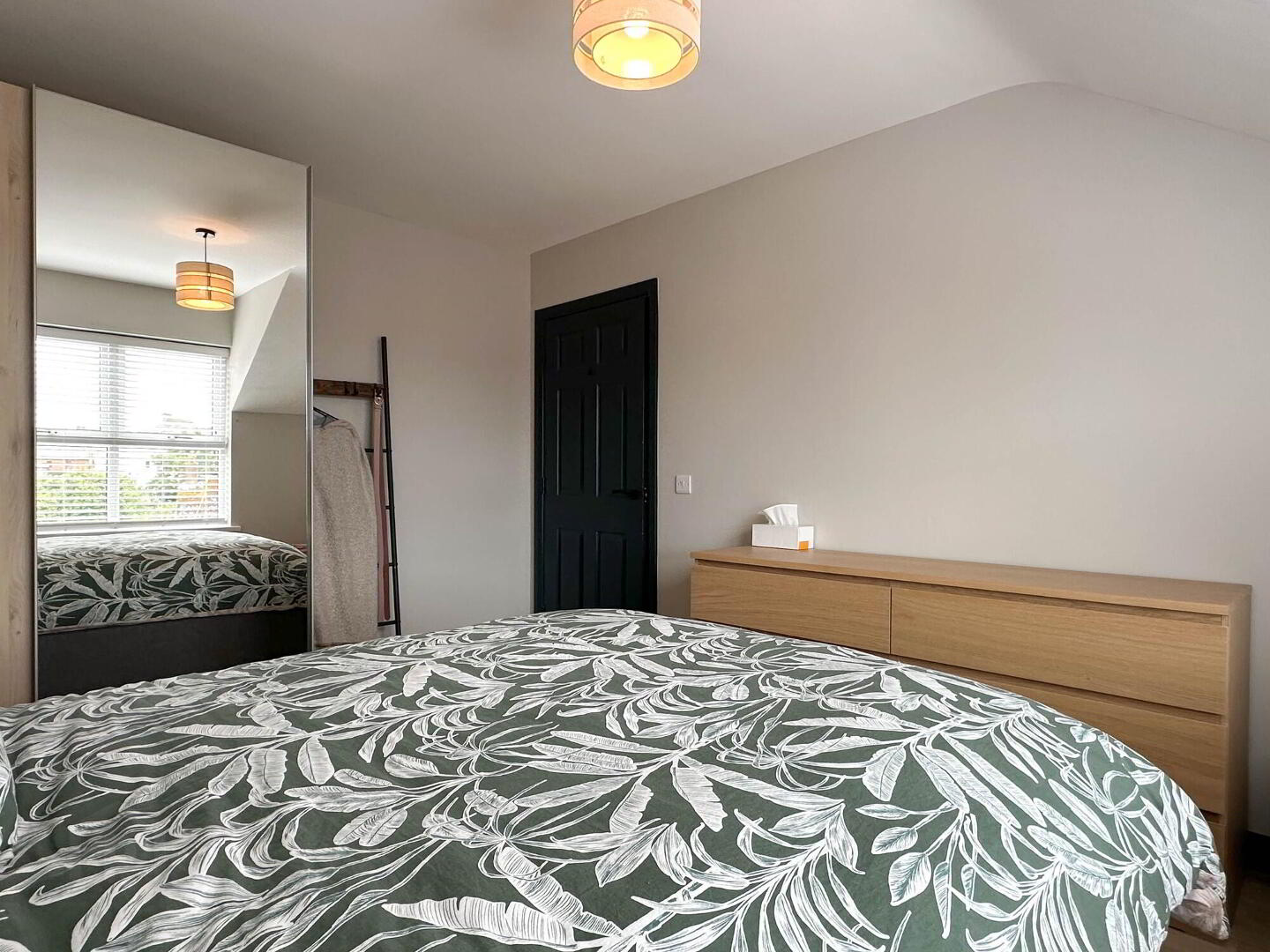 Apt 5, Circular Road Mews 15 of 24