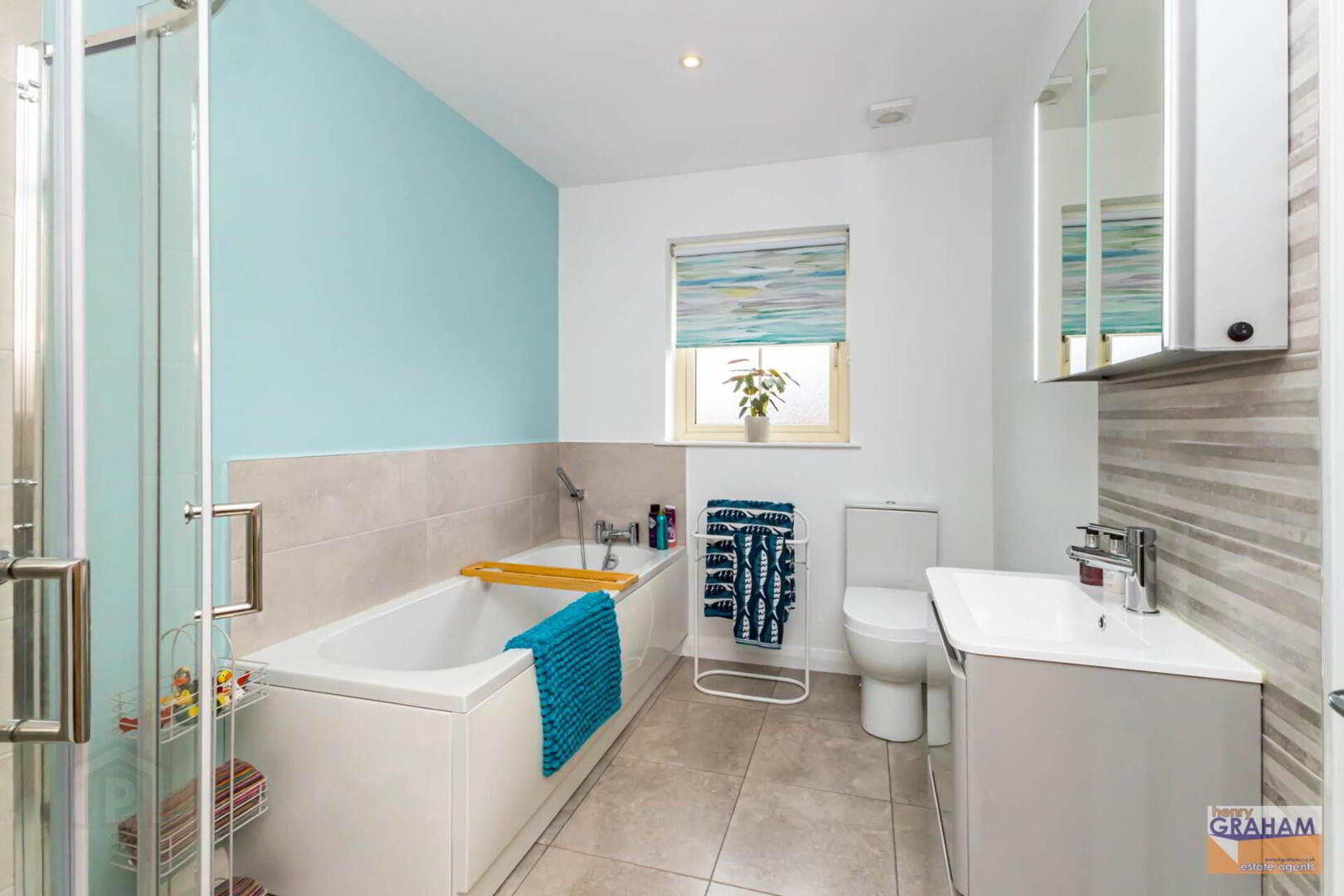 1 Hawthorn Hall 19 of 24