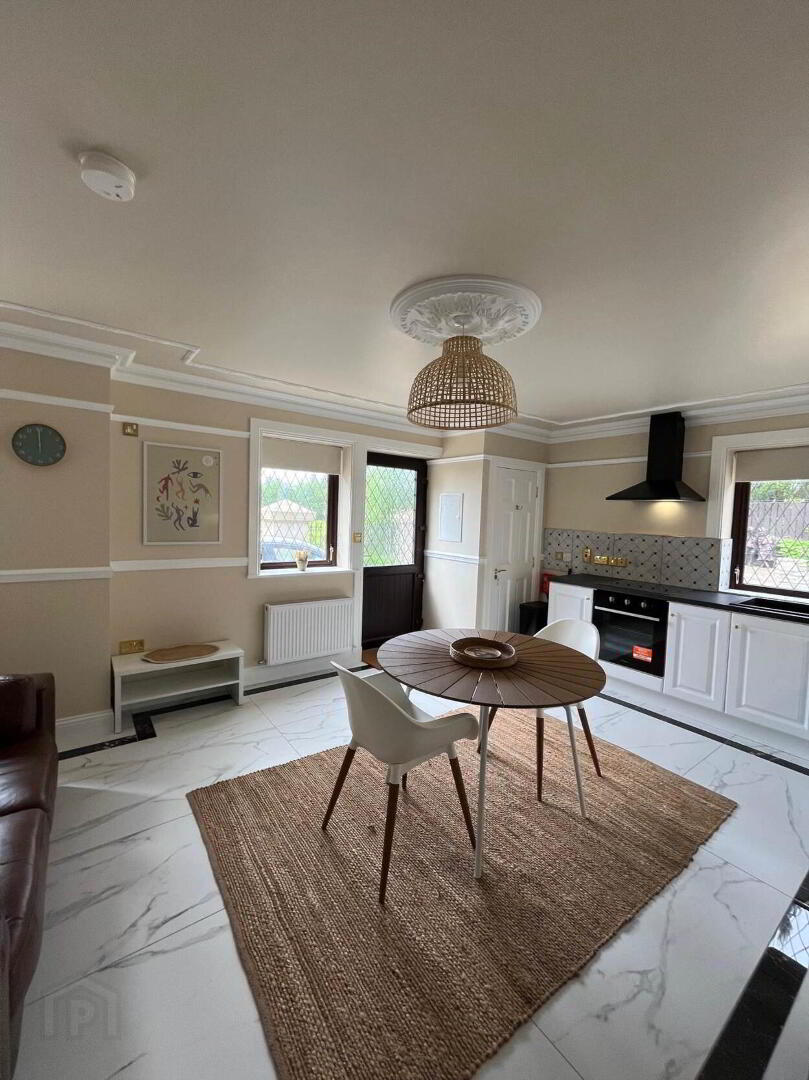 property description image
