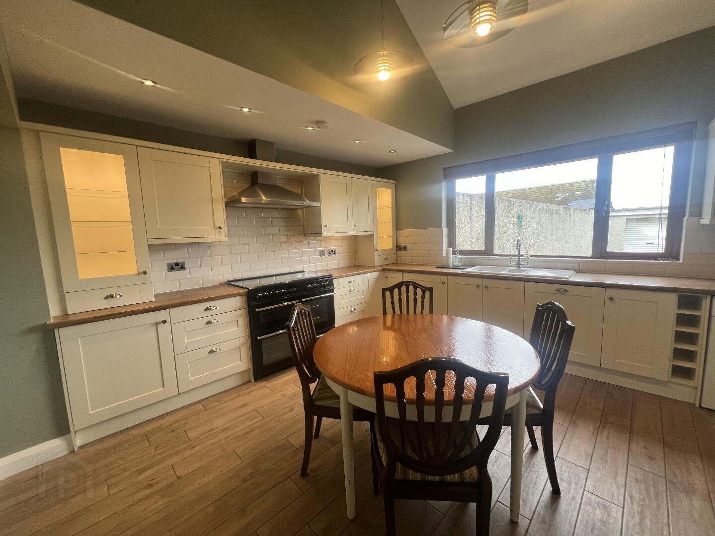 65 Maghera Street 7 of 23