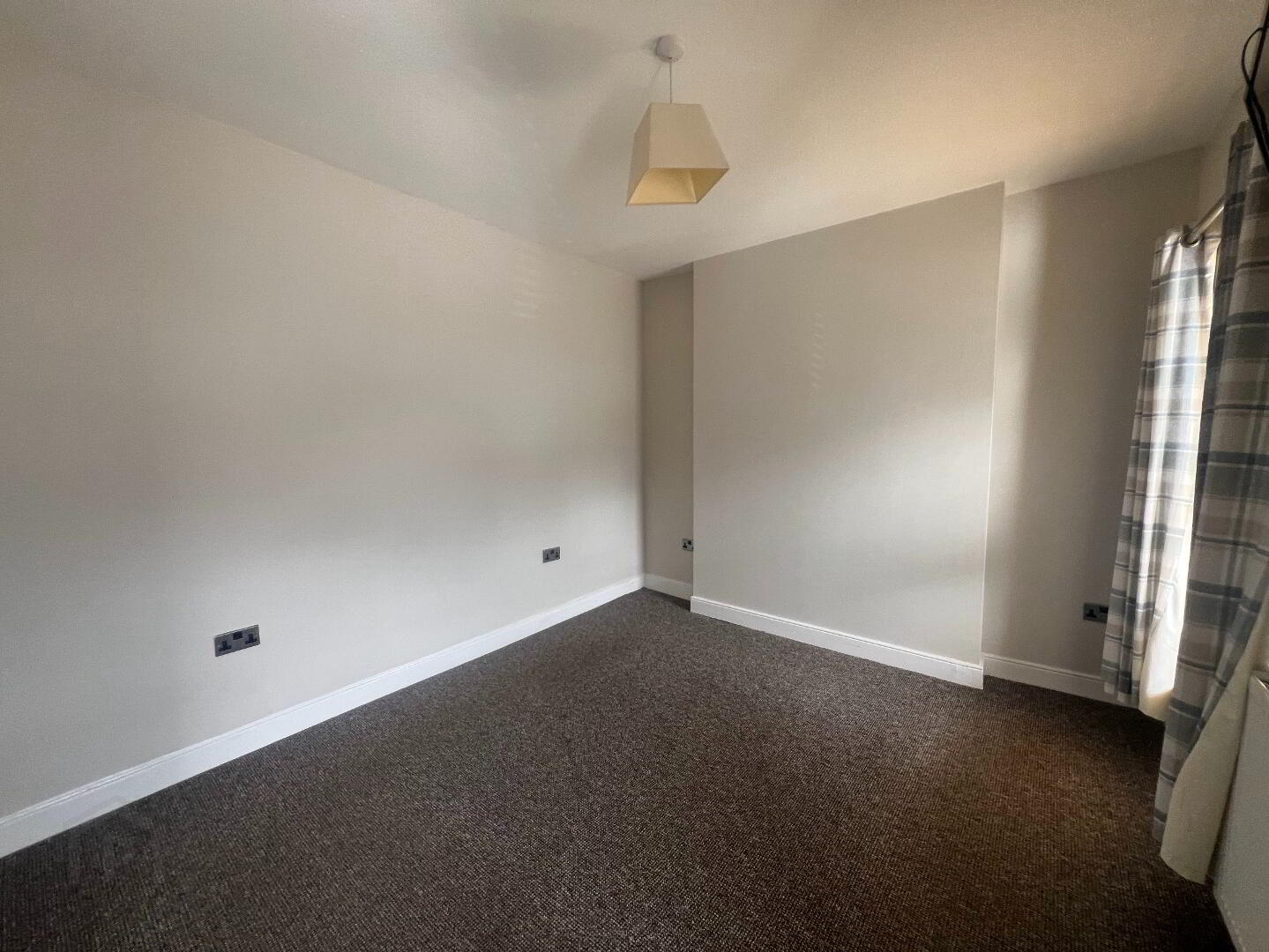 65 Maghera Street 17 of 23