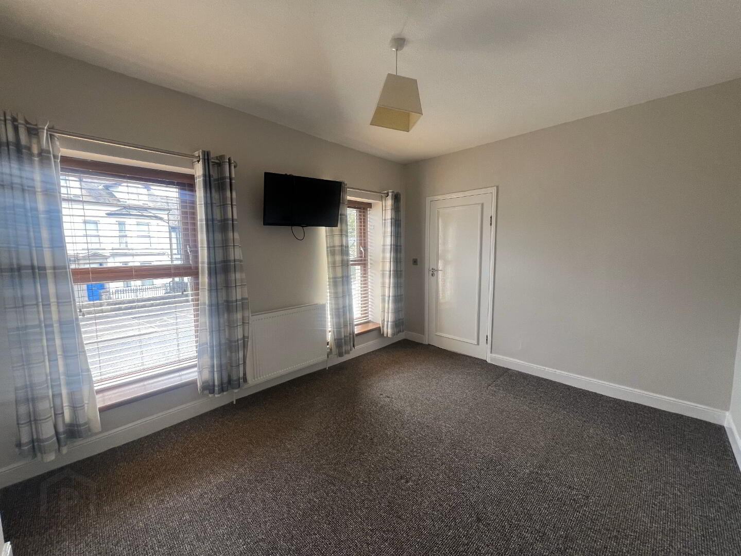 65 Maghera Street 18 of 23