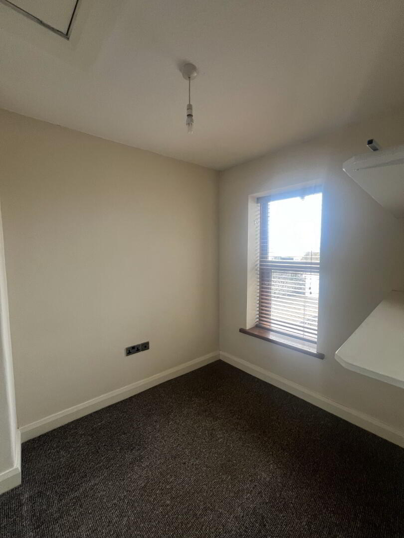 65 Maghera Street 19 of 23